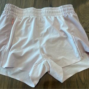 Athleta Girl Heart the Hustle 2.5 Shorts Size L/ 12 Mauve/Hydrangea
